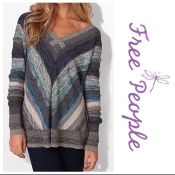 Free People Sweaters - Free People V-neck Tunic Sweater S M